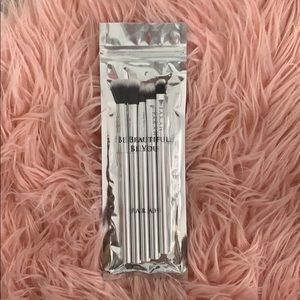 5 eye makeup brushes